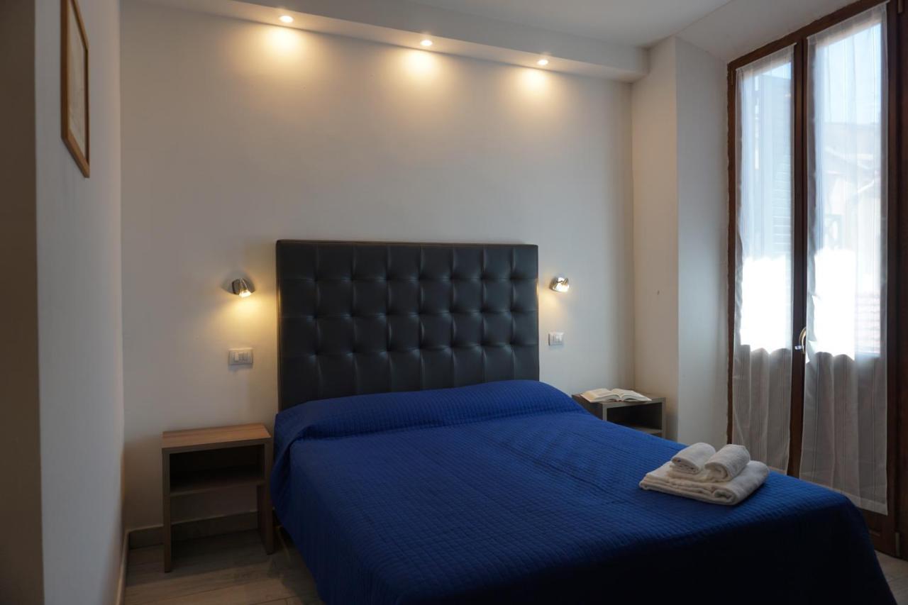 Holiday Rooms Florence Exterior photo