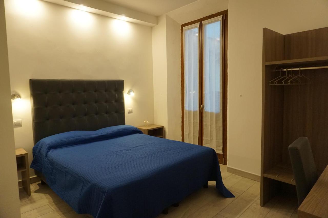 Holiday Rooms Florence Exterior photo